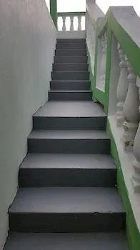 Villa Donna Inn Montego Bay Panzió