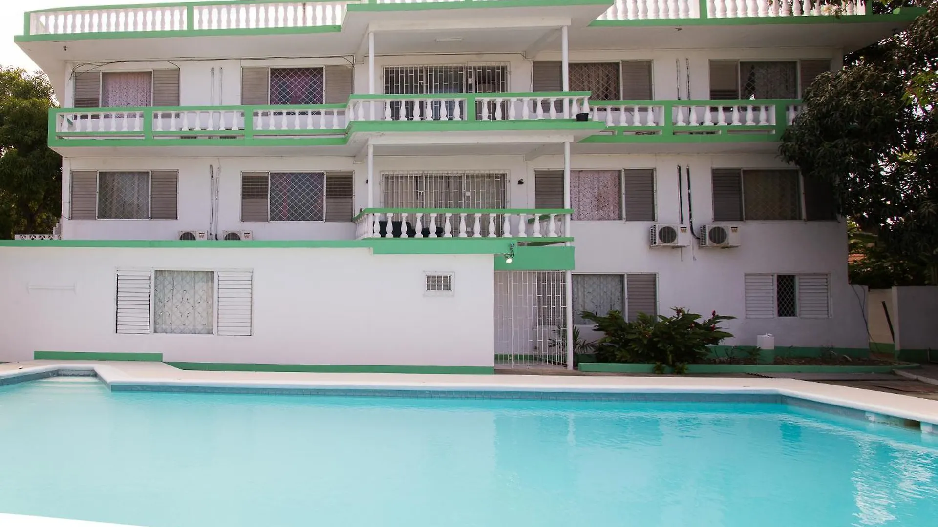 Villa Donna Inn location