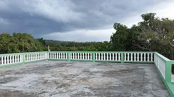 ** Bed & Breakfast Villa Donna Inn Montego Bay Jamaica